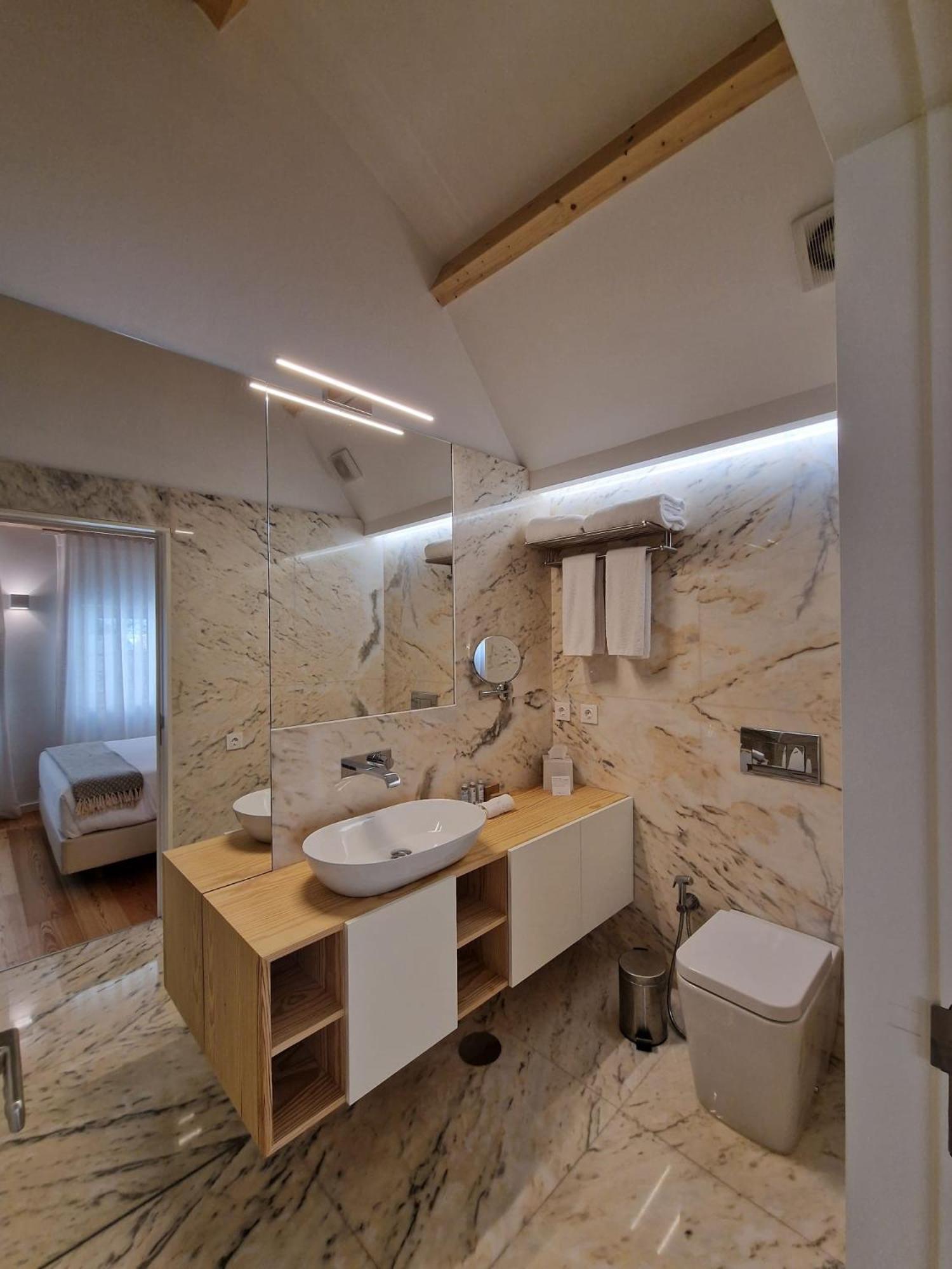 Porta Nobre Boutique Hotel By Aspasios Porto Bagian luar foto